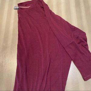 Burgundy 3/4 sleeve open Back Shirt